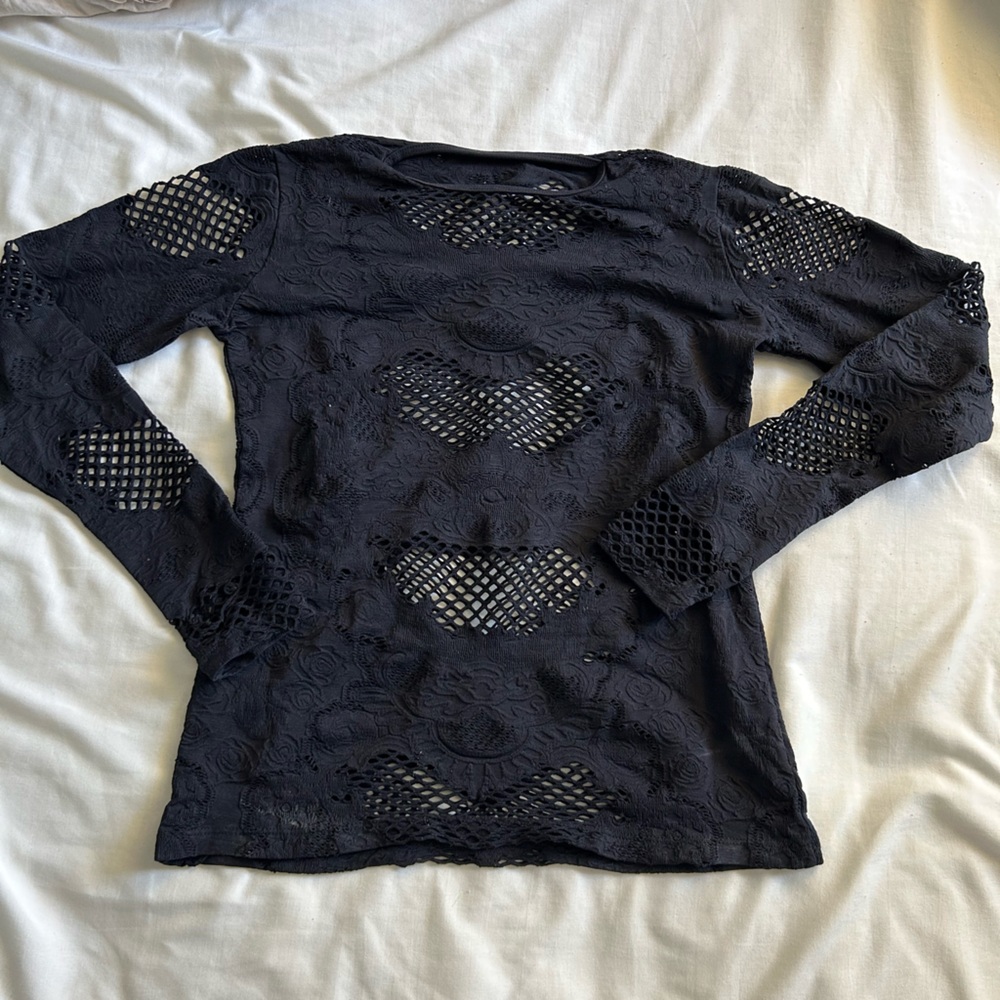black net top